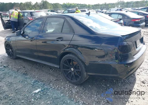 2014 Mercedes-Benz E 350 z USA, uszkodzony, nr VIN WDDHF5KBXEB031657